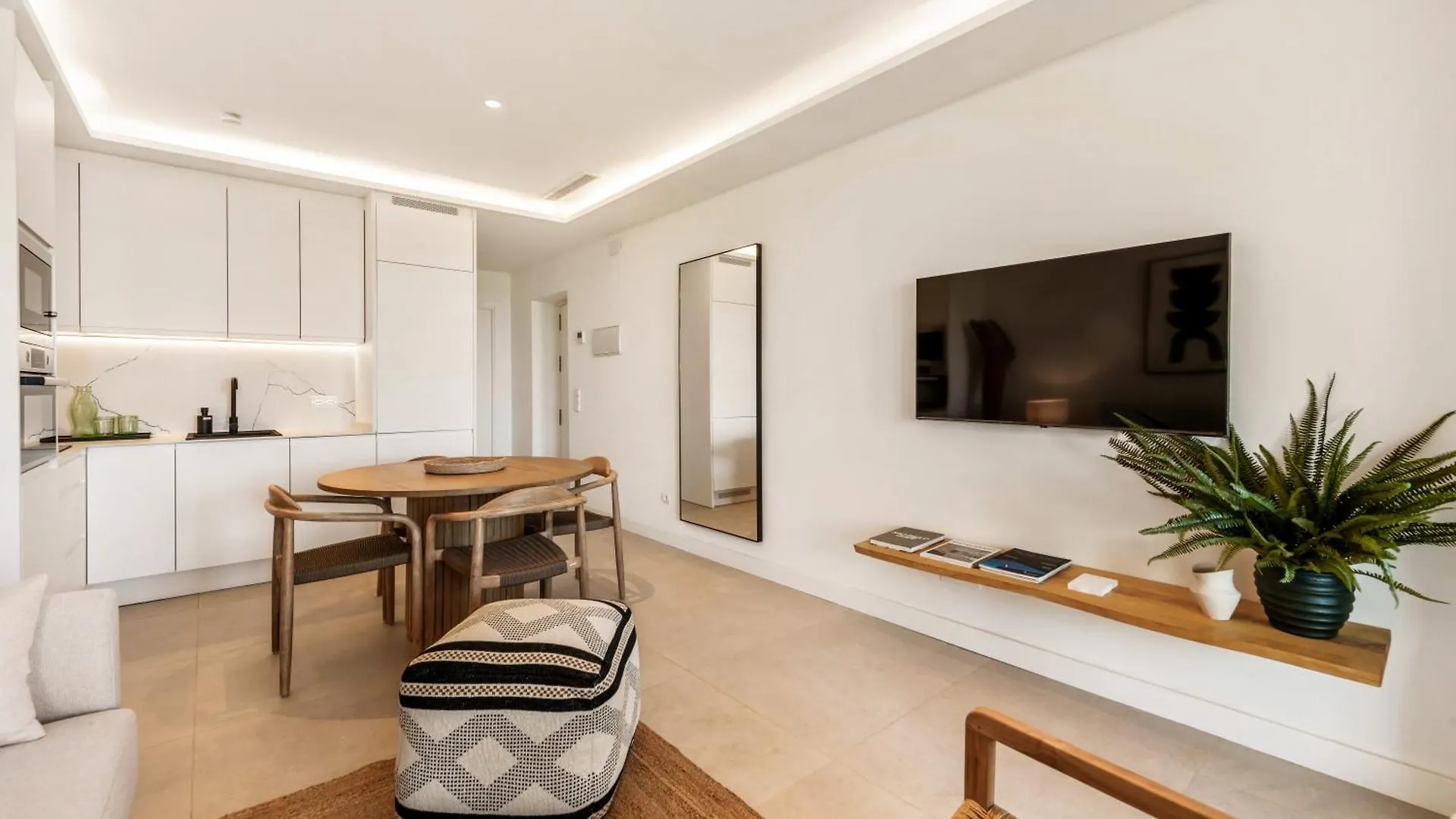 Castillo San Carlos Luxury Apartments Torremolinos Spain